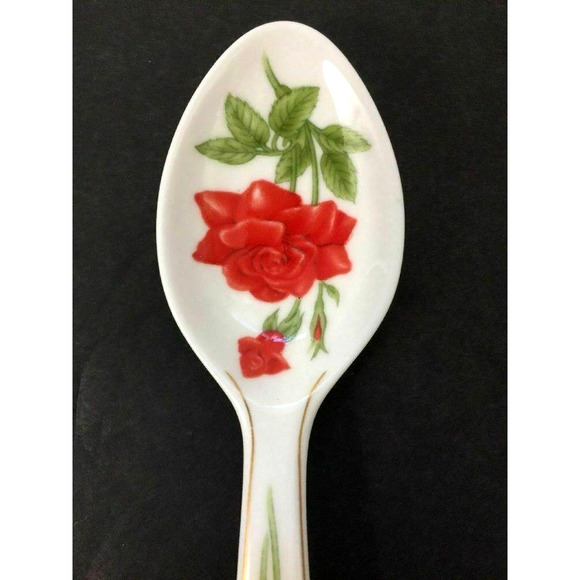 The Flowers of Spring Rose Collector Spoon Bone China Spoon Collection 1982 RGI - Picture 2 of 7